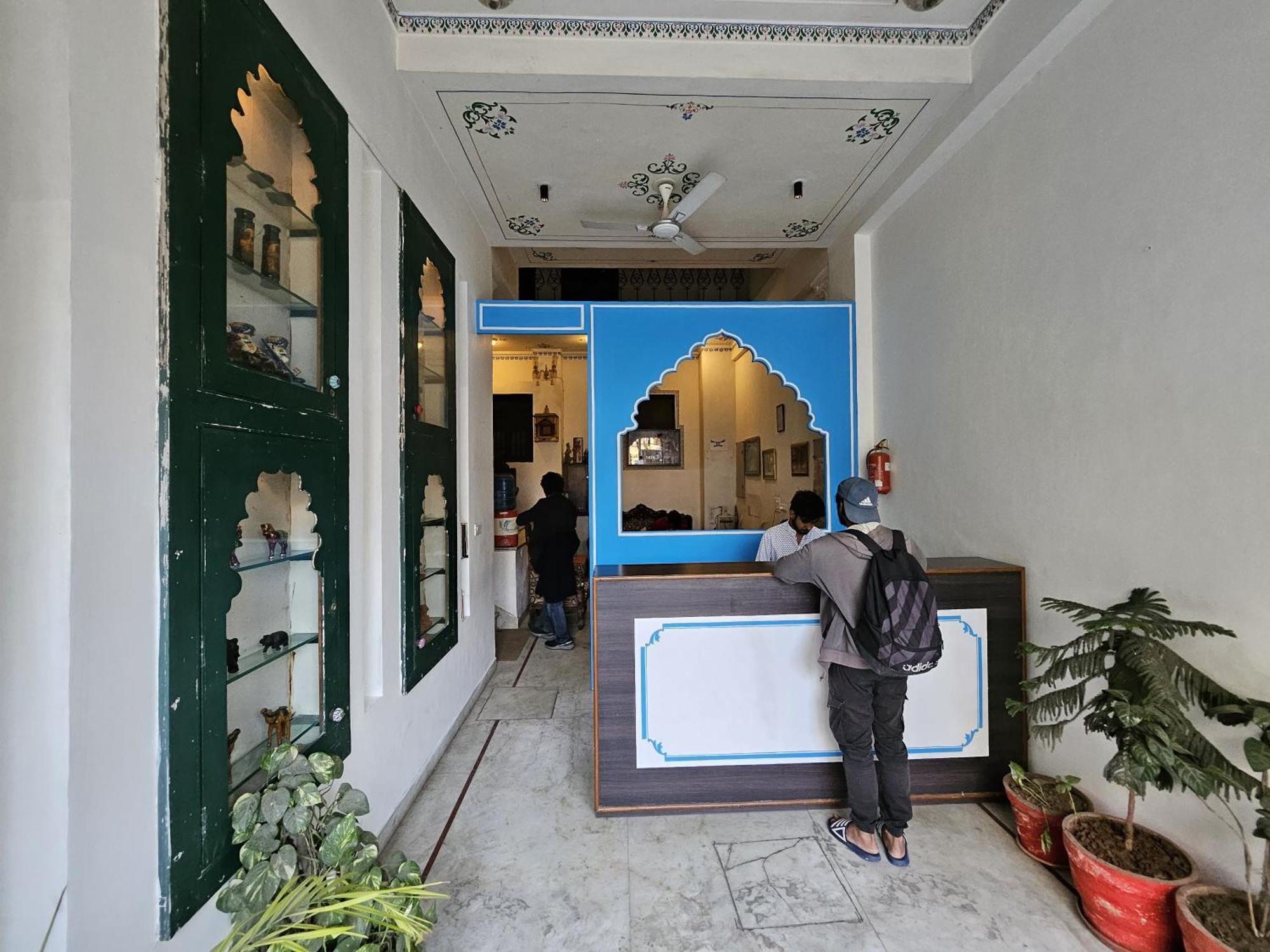 Madpackers Udaipur Hostel Exterior foto